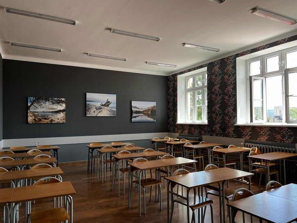 Zdjęcie sale_2LO (17)b193bfc8-baf9-49c5-a287-372c42ca90c1.jpg w galerii Galeria sal